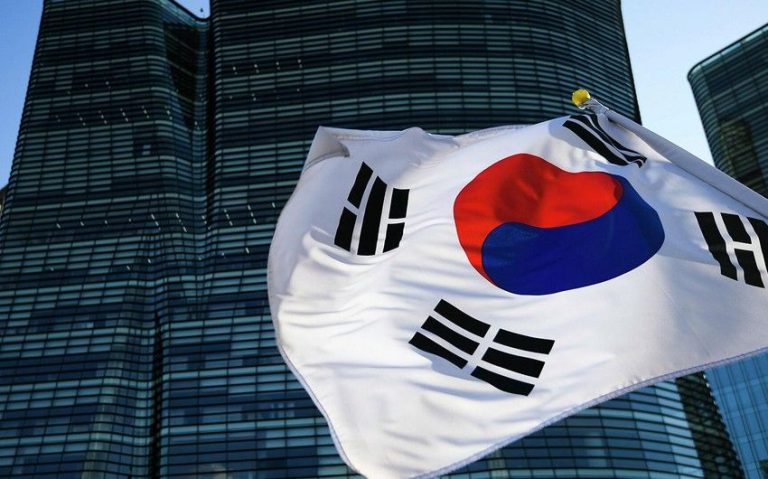 Cənubi Koreya hakimiyyəti yarımkeçirici sənayenin inkişafına 19 milyard dollar ayırıb